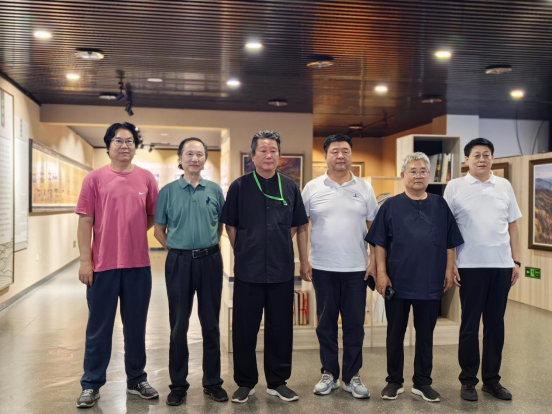 走遍中国:一城风景见精神,榆林博物馆采风札记